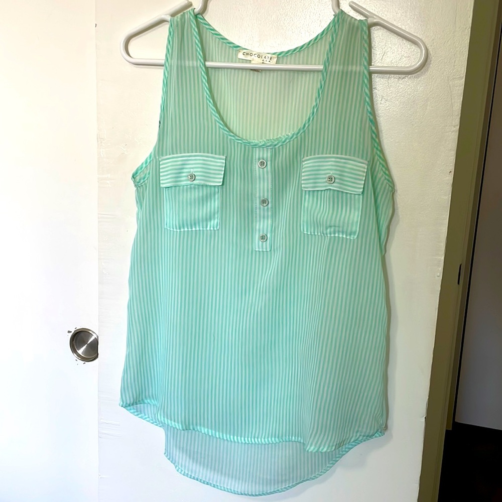 Flowy Tank
